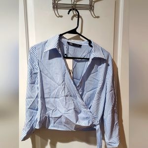 Blue striped long sleeve crop shirt